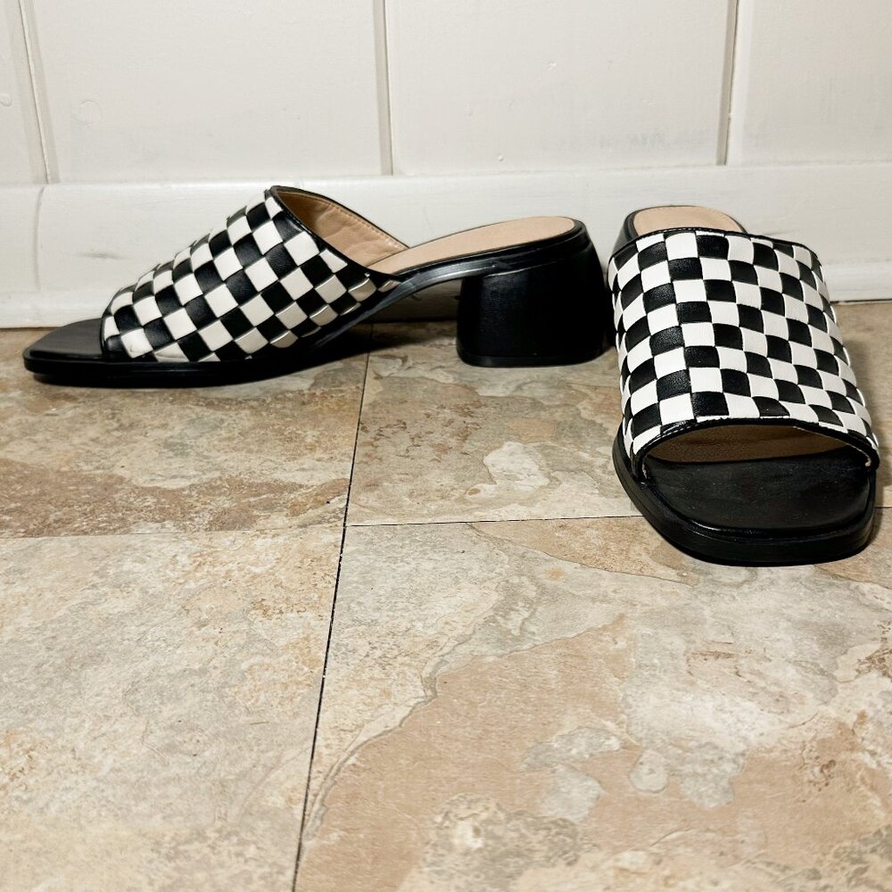 Urban Outfitters Checkered Brighton Chunky Heeled Leather Mule Womens Size 10